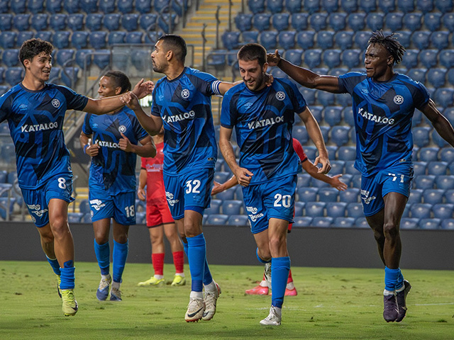 מוליכת הטבלה. מכבי פ"ת (עמית ששה, מכבי פתח-תקוה)